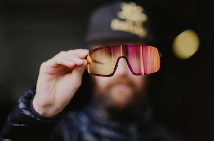 спортивні сонцезахисні окуляри