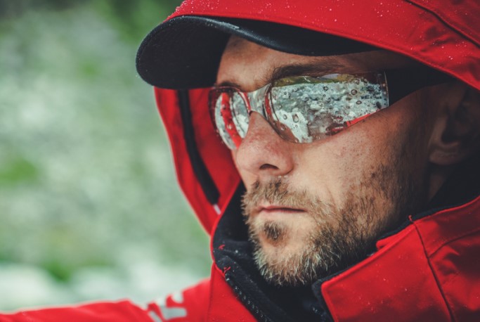 окуляри для активного відпочинку